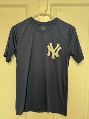 Genuine Merchandise Navy Men's NY Logo Performance Shirt